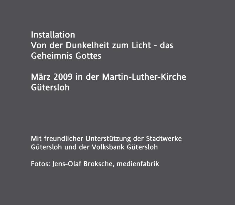 Titel_Kircheninstallation